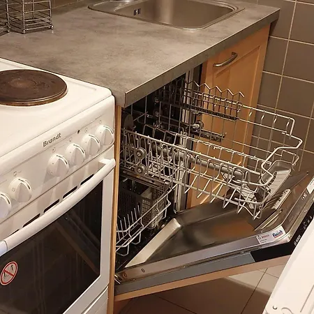 2 Pièces Avec Animaux Acceptés - Fr-1-694-243 Apartamento *